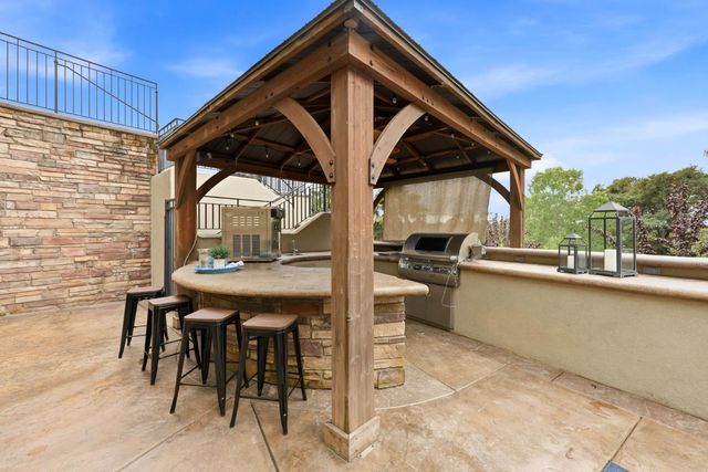 6997 Chili Hill Rd, Newcastle, CA 95658