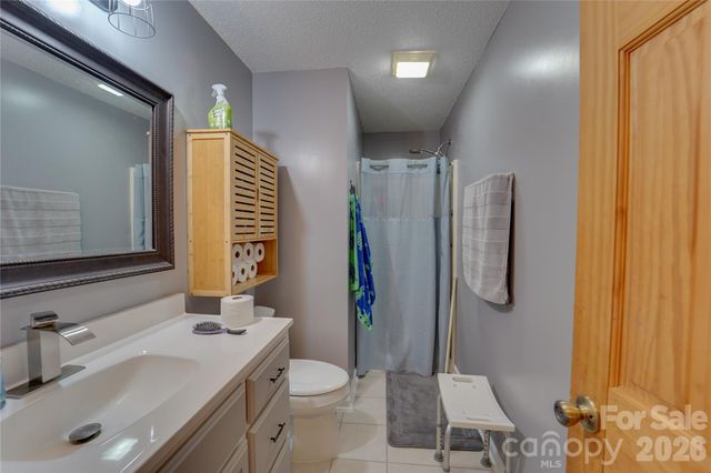 335 Icenhower Road, Leicester, NC 28748