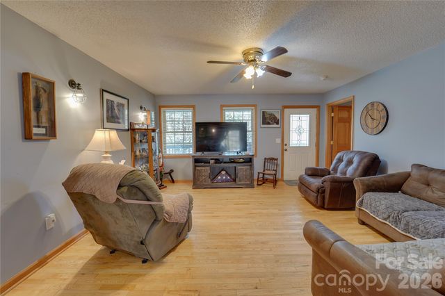 335 Icenhower Road, Leicester, NC 28748