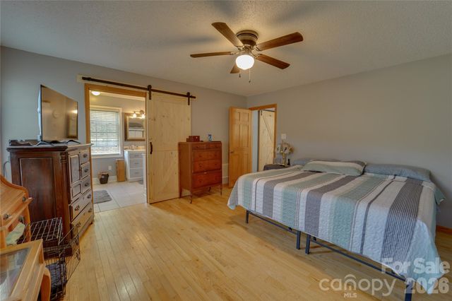 335 Icenhower Road, Leicester, NC 28748
