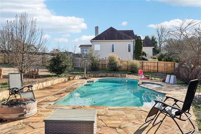 4980 Hyde Court, Cumming, GA 30040