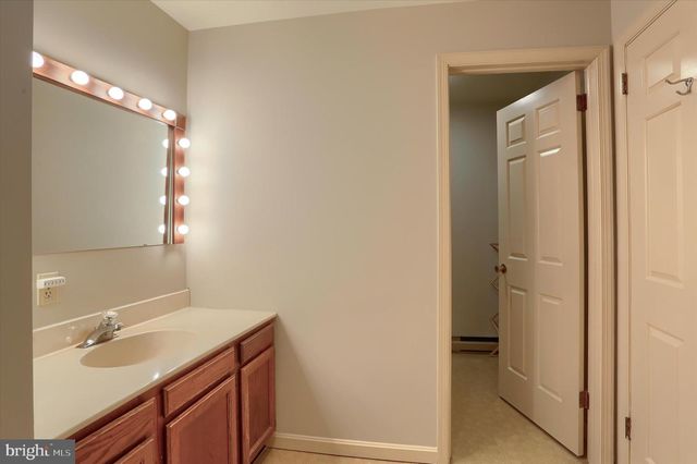 115 JUNIPER DR, Camp Hill, PA 17011