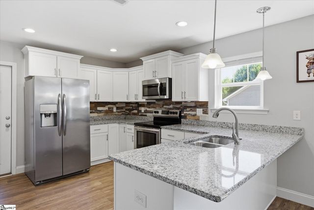 135 Mill Gin Road, Campobello, SC 29322