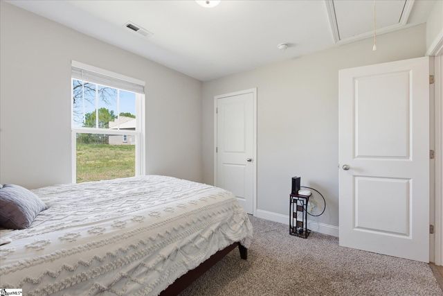 135 Mill Gin Road, Campobello, SC 29322