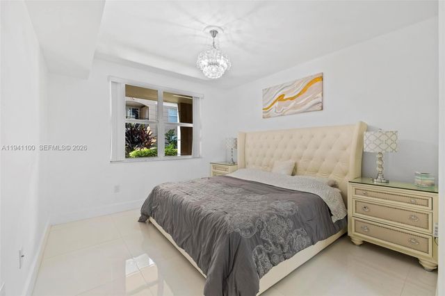 17125 N Bay Rd 3112, Sunny Isles Beach, FL 33160