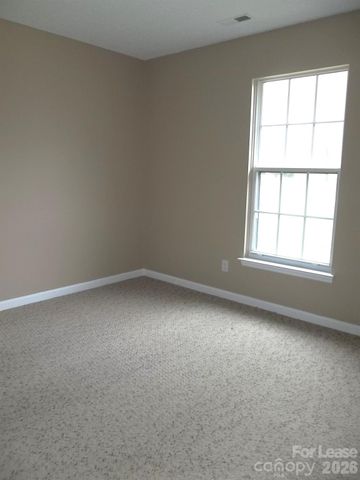 115 West Bank Drive, Charlotte, NC 28214