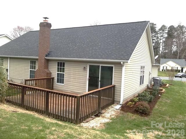 115 West Bank Drive, Charlotte, NC 28214