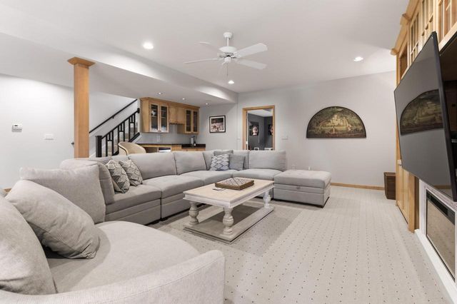 111 Legend WAY, Wales, WI 53183