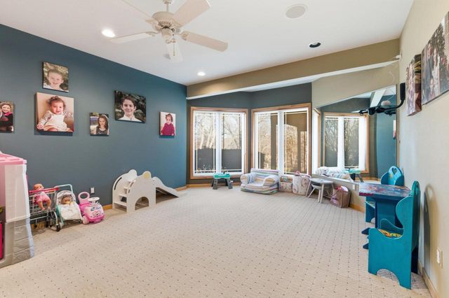 111 Legend WAY, Wales, WI 53183