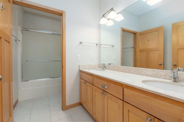 111 Legend WAY, Wales, WI 53183