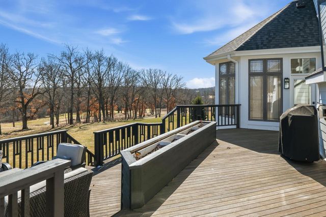 111 Legend WAY, Wales, WI 53183