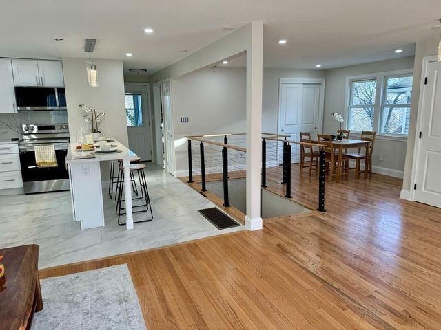 9-13 Sutherland Rd 1, Arlington, MA 02476