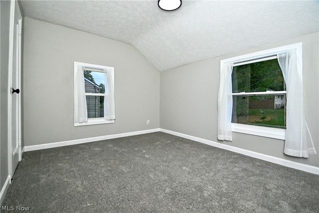 542 Montgomery Street, Akron, OH 44305