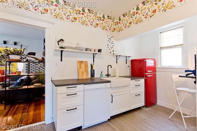 1728 Parker Street, Detroit, MI 48214