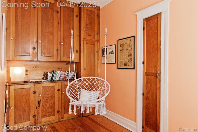 1728 Parker Street, Detroit, MI 48214