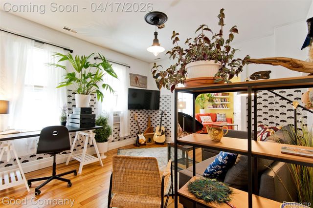 1728 Parker Street, Detroit, MI 48214