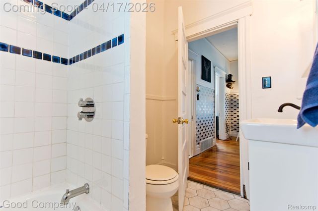 1728 Parker Street, Detroit, MI 48214