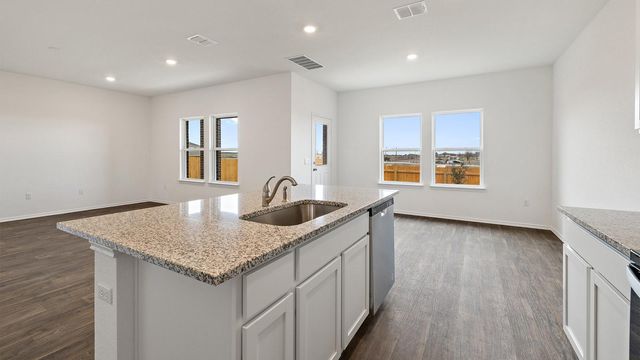 15000 Welsh Cobb RD B, Manor, TX 78653
