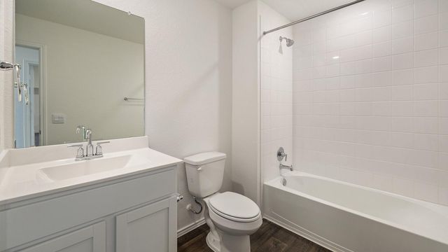 15000 Welsh Cobb RD B, Manor, TX 78653