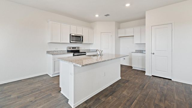 15000 Welsh Cobb RD B, Manor, TX 78653