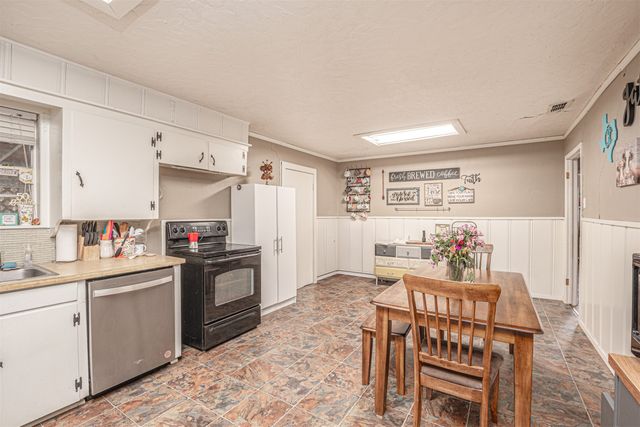 1016 Tower Street, Canton, TX 75103