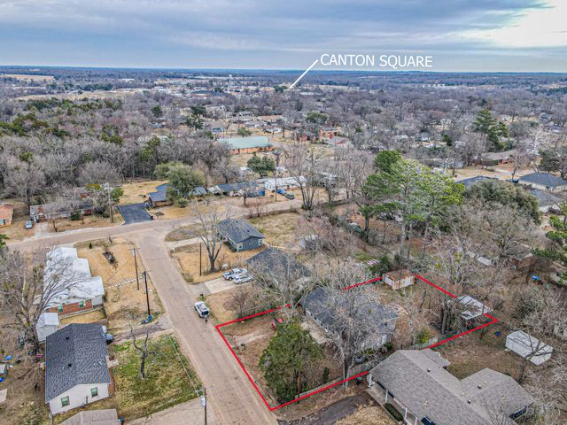 1016 Tower Street, Canton, TX 75103