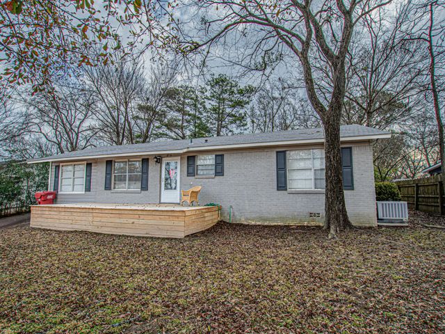 1016 Tower Street, Canton, TX 75103