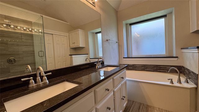 3223 Renaissance Drive, Dallas, TX 75287