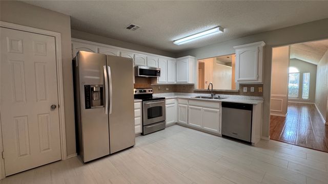 3223 Renaissance Drive, Dallas, TX 75287