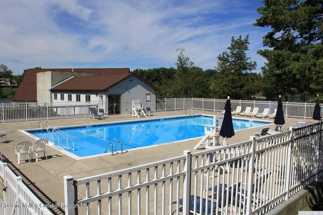 101 Ichabod Crane Circle, Coxsackie, NY 12051