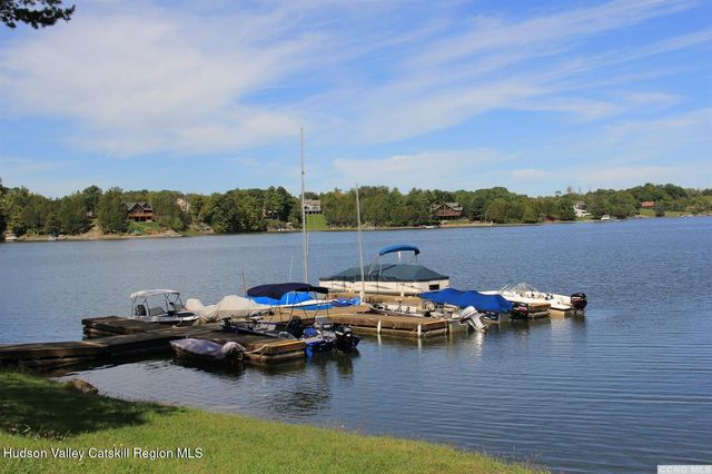 101 Ichabod Crane Circle, Coxsackie, NY 12051