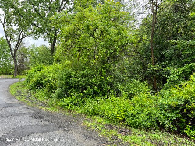 101 Ichabod Crane Circle, Coxsackie, NY 12051