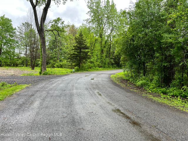 101 Ichabod Crane Circle, Coxsackie, NY 12051