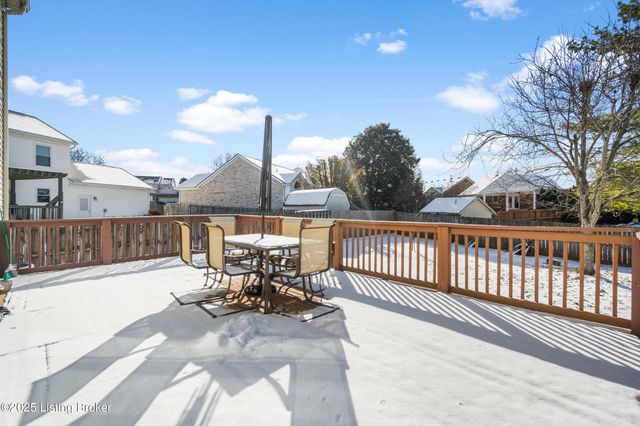 3102 Binnacle Pl, Louisville, KY 40220