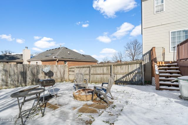 3102 Binnacle Pl, Louisville, KY 40220