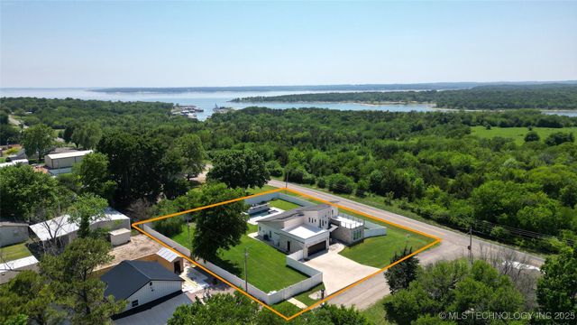 8973 Birch Street, Kingston, OK 73439