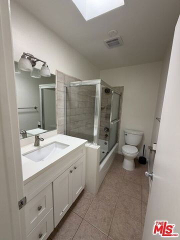 2106 Pisani Place 3, Los Angeles, CA 90291