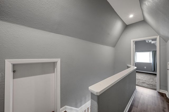 1500 W Pine Lake Circle, Conroe, TX 77316