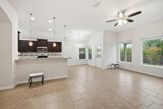 8822 Palmetto Park, Converse, TX 78109