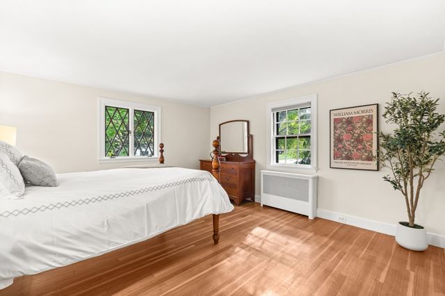 1 Overlook Way, Winchester, MA 01890