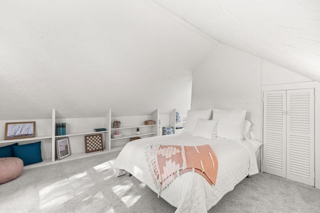 1 Overlook Way, Winchester, MA 01890