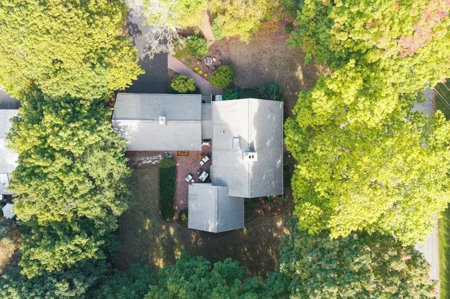 1 Overlook Way, Winchester, MA 01890