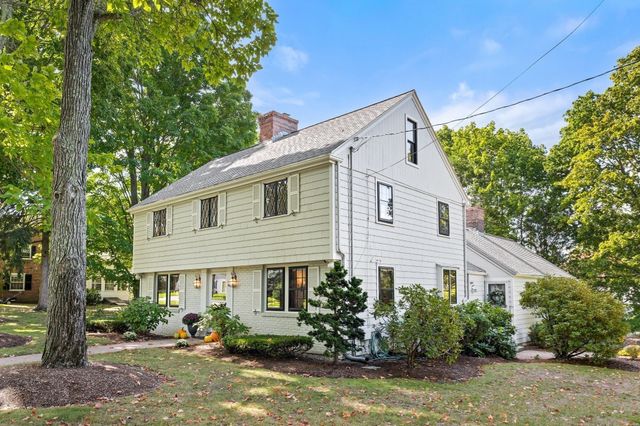 1 Overlook Way, Winchester, MA 01890