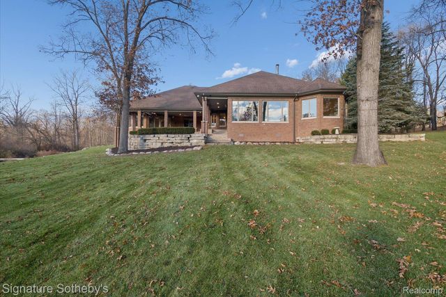2140 33 Mile Road, Bruce Township, MI 48065