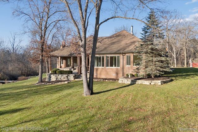 2140 33 Mile Road, Bruce Township, MI 48065