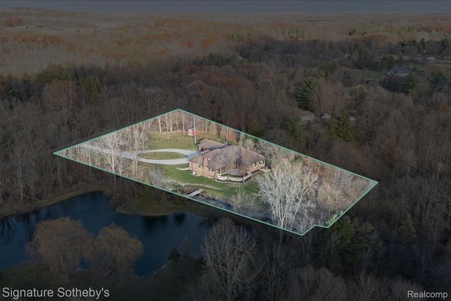 2140 33 Mile Road, Bruce Township, MI 48065