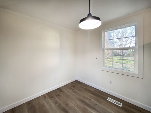 203 Rigney Dr, Manchester, TN 37355