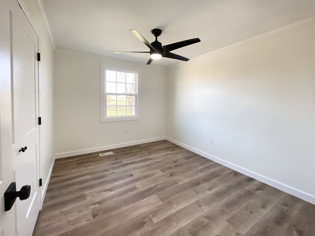 203 Rigney Dr, Manchester, TN 37355