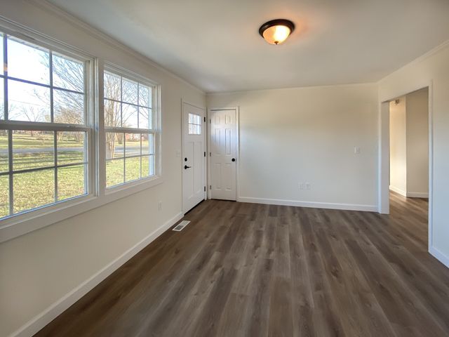 203 Rigney Dr, Manchester, TN 37355