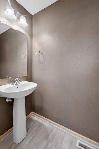 3826 Drumlin Lane, Madison, WI 53719